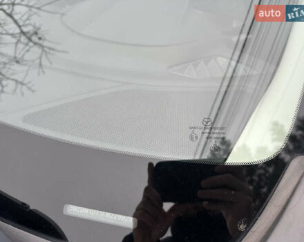 Белый Мазда 3, объемом двигателя 2 л и пробегом 173 тыс. км за 8700 $, фото 53 на Automoto.ua