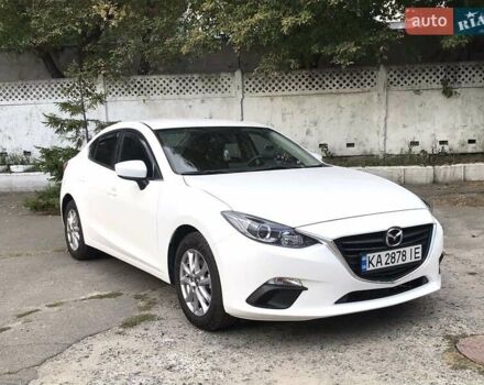 Белый Мазда 3, объемом двигателя 2 л и пробегом 158 тыс. км за 12100 $, фото 5 на Automoto.ua