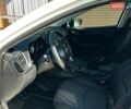Белый Мазда 3, объемом двигателя 2 л и пробегом 111 тыс. км за 10700 $, фото 20 на Automoto.ua