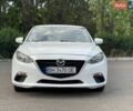 Белый Мазда 3, объемом двигателя 2 л и пробегом 200 тыс. км за 9250 $, фото 1 на Automoto.ua