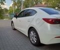 Белый Мазда 3, объемом двигателя 2 л и пробегом 174 тыс. км за 9600 $, фото 4 на Automoto.ua