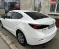 Белый Мазда 3, объемом двигателя 2 л и пробегом 111 тыс. км за 12500 $, фото 1 на Automoto.ua