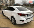 Белый Мазда 3, объемом двигателя 2 л и пробегом 160 тыс. км за 10500 $, фото 7 на Automoto.ua