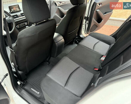 Белый Мазда 3, объемом двигателя 1.5 л и пробегом 98 тыс. км за 14300 $, фото 49 на Automoto.ua