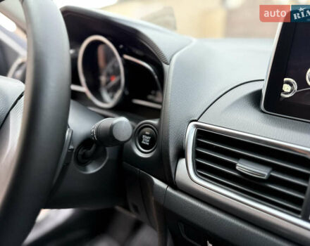 Белый Мазда 3, объемом двигателя 1.5 л и пробегом 98 тыс. км за 14300 $, фото 35 на Automoto.ua