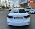 Белый Мазда 3, объемом двигателя 2 л и пробегом 165 тыс. км за 10200 $, фото 9 на Automoto.ua