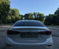 Белый Мазда 3, объемом двигателя 2 л и пробегом 129 тыс. км за 9700 $, фото 4 на Automoto.ua