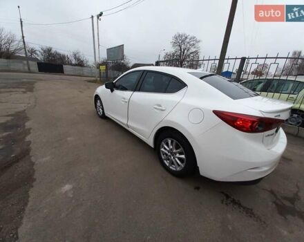 Білий Мазда 3, об'ємом двигуна 2 л та пробігом 147 тис. км за 11500 $, фото 6 на Automoto.ua