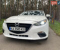Білий Мазда 3, об'ємом двигуна 2 л та пробігом 175 тис. км за 9000 $, фото 31 на Automoto.ua