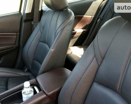 Белый Мазда 3, объемом двигателя 2 л и пробегом 126 тыс. км за 14500 $, фото 7 на Automoto.ua