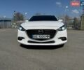 Белый Мазда 3, объемом двигателя 2 л и пробегом 87 тыс. км за 12500 $, фото 10 на Automoto.ua
