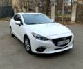 Білий Мазда 3, об'ємом двигуна 2 л та пробігом 201 тис. км за 11800 $, фото 7 на Automoto.ua
