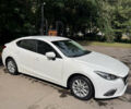 Белый Мазда 3, объемом двигателя 2 л и пробегом 95 тыс. км за 10200 $, фото 5 на Automoto.ua