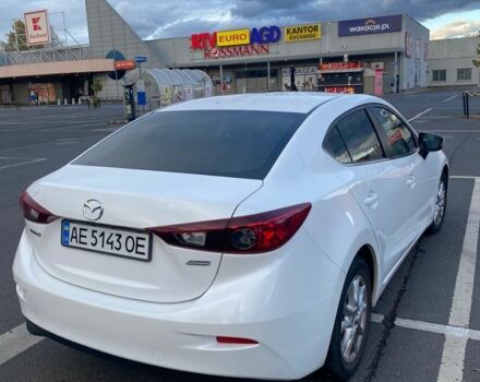 Білий Мазда 3, об'ємом двигуна 2 л та пробігом 160 тис. км за 10000 $, фото 3 на Automoto.ua