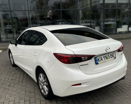 Белый Мазда 3, объемом двигателя 2 л и пробегом 168 тыс. км за 11100 $, фото 10 на Automoto.ua