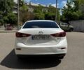 Белый Мазда 3, объемом двигателя 2 л и пробегом 136 тыс. км за 10500 $, фото 3 на Automoto.ua