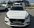 Белый Мазда 3, объемом двигателя 2 л и пробегом 116 тыс. км за 12800 $, фото 3 на Automoto.ua