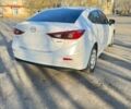 Белый Мазда 3, объемом двигателя 2 л и пробегом 94 тыс. км за 13000 $, фото 2 на Automoto.ua