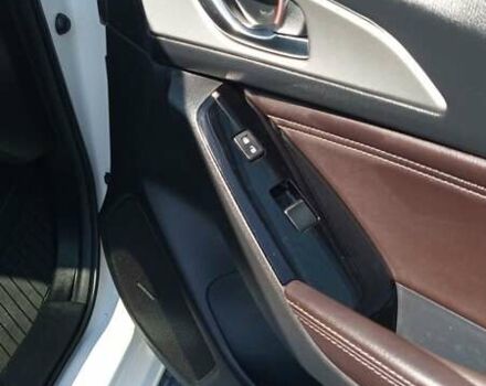 Белый Мазда 3, объемом двигателя 2 л и пробегом 126 тыс. км за 14500 $, фото 4 на Automoto.ua