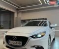 Белый Мазда 3, объемом двигателя 2 л и пробегом 74 тыс. км за 14500 $, фото 1 на Automoto.ua