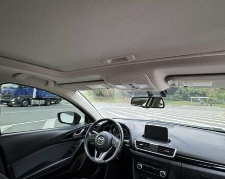 Белый Мазда 3, объемом двигателя 2 л и пробегом 178 тыс. км за 12900 $, фото 13 на Automoto.ua