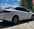 Белый Мазда 3, объемом двигателя 2 л и пробегом 190 тыс. км за 11000 $, фото 6 на Automoto.ua