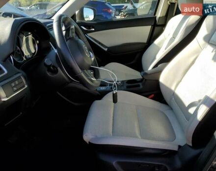 Білий Мазда 3, об'ємом двигуна 2.5 л та пробігом 94 тис. км за 2750 $, фото 6 на Automoto.ua