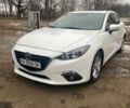 Белый Мазда 3, объемом двигателя 2 л и пробегом 167 тыс. км за 10500 $, фото 1 на Automoto.ua