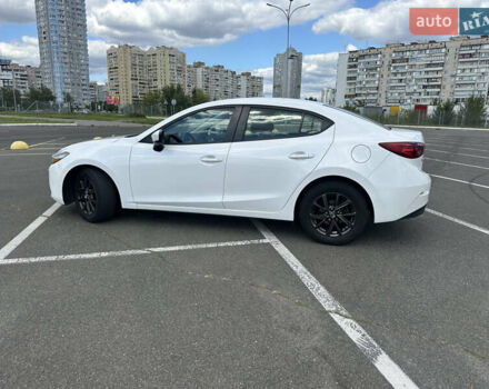 Білий Мазда 3, об'ємом двигуна 2 л та пробігом 80 тис. км за 9800 $, фото 12 на Automoto.ua