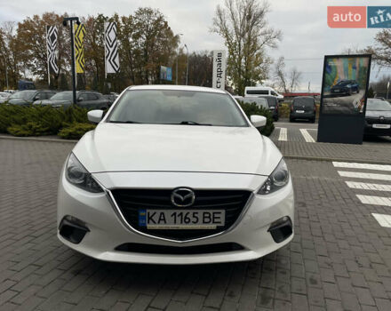 Белый Мазда 3, объемом двигателя 2 л и пробегом 168 тыс. км за 11100 $, фото 15 на Automoto.ua