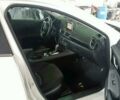 Белый Мазда 3, объемом двигателя 2 л и пробегом 74 тыс. км за 3900 $, фото 5 на Automoto.ua
