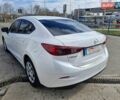 Белый Мазда 3, объемом двигателя 2 л и пробегом 94 тыс. км за 11999 $, фото 3 на Automoto.ua