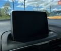 Белый Мазда 3, объемом двигателя 2 л и пробегом 190 тыс. км за 11000 $, фото 15 на Automoto.ua