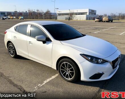 Белый Мазда 3, объемом двигателя 2 л и пробегом 139 тыс. км за 11000 $, фото 1 на Automoto.ua