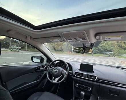 Белый Мазда 3, объемом двигателя 2 л и пробегом 178 тыс. км за 12900 $, фото 17 на Automoto.ua