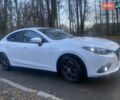 Белый Мазда 3, объемом двигателя 2 л и пробегом 120 тыс. км за 12500 $, фото 4 на Automoto.ua