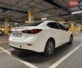 Білий Мазда 3, об'ємом двигуна 1.5 л та пробігом 89 тис. км за 12000 $, фото 4 на Automoto.ua