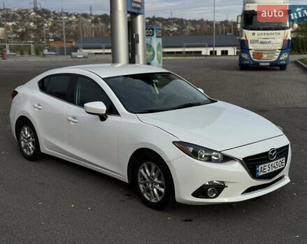 Білий Мазда 3, об'ємом двигуна 2 л та пробігом 161 тис. км за 10000 $, фото 10 на Automoto.ua