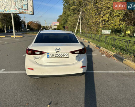 Білий Мазда 3, об'ємом двигуна 2 л та пробігом 52 тис. км за 12000 $, фото 9 на Automoto.ua