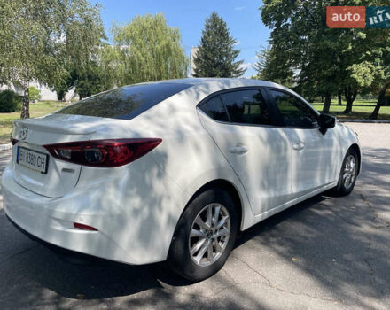 Білий Мазда 3, об'ємом двигуна 1.6 л та пробігом 116 тис. км за 13000 $, фото 3 на Automoto.ua