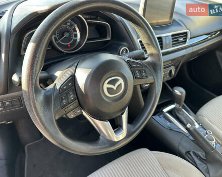 Білий Мазда 3, об'ємом двигуна 2 л та пробігом 156 тис. км за 10799 $, фото 26 на Automoto.ua