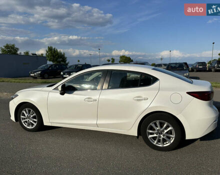 Білий Мазда 3, об'ємом двигуна 2 л та пробігом 156 тис. км за 10799 $, фото 7 на Automoto.ua