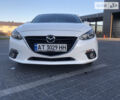 Белый Мазда 3, объемом двигателя 2 л и пробегом 118 тыс. км за 11000 $, фото 3 на Automoto.ua