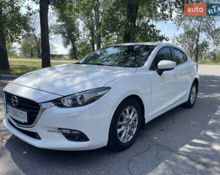 Білий Мазда 3, об'ємом двигуна 1.6 л та пробігом 116 тис. км за 13000 $, фото 2 на Automoto.ua