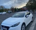 Білий Мазда 3, об'ємом двигуна 2 л та пробігом 160 тис. км за 10000 $, фото 1 на Automoto.ua