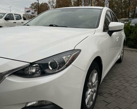 Белый Мазда 3, объемом двигателя 2 л и пробегом 168 тыс. км за 11100 $, фото 5 на Automoto.ua