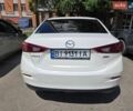 Білий Мазда 3, об'ємом двигуна 2 л та пробігом 125 тис. км за 12000 $, фото 3 на Automoto.ua