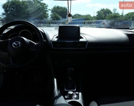 Білий Мазда 3, об'ємом двигуна 2 л та пробігом 126 тис. км за 11800 $, фото 17 на Automoto.ua