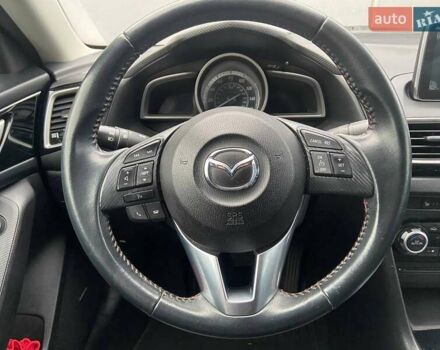 Білий Мазда 3, об'ємом двигуна 2 л та пробігом 166 тис. км за 12900 $, фото 8 на Automoto.ua