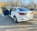 Білий Мазда 3, об'ємом двигуна 2 л та пробігом 94 тис. км за 13000 $, фото 4 на Automoto.ua